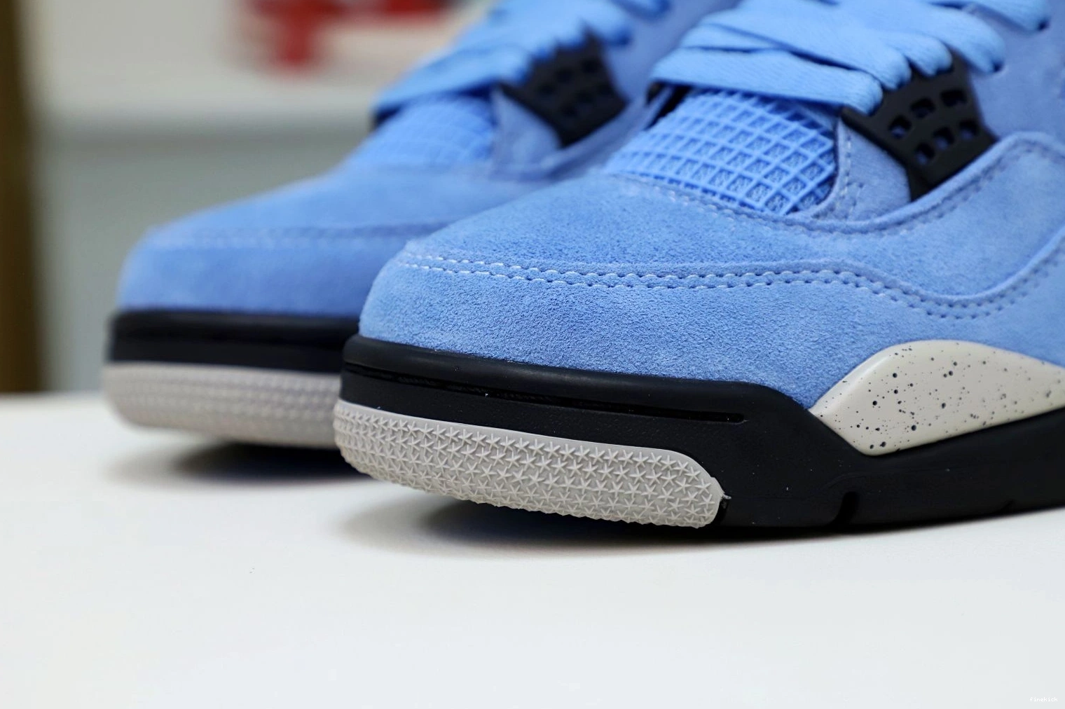 JORDAN 4 BLUE UNIVERSITY AIR 0209
